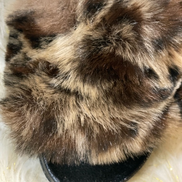 Leopard Print slides - Picture 5 of 5